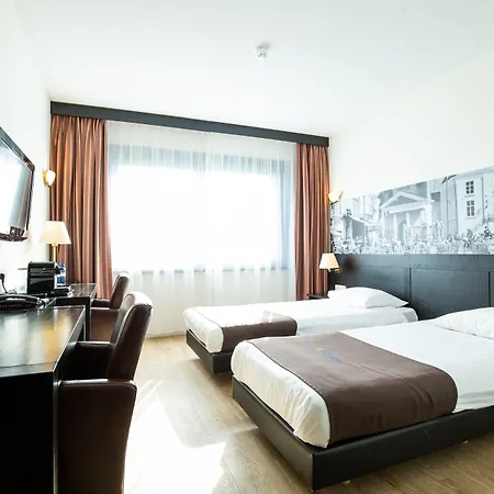 Bastion Hotel 3*